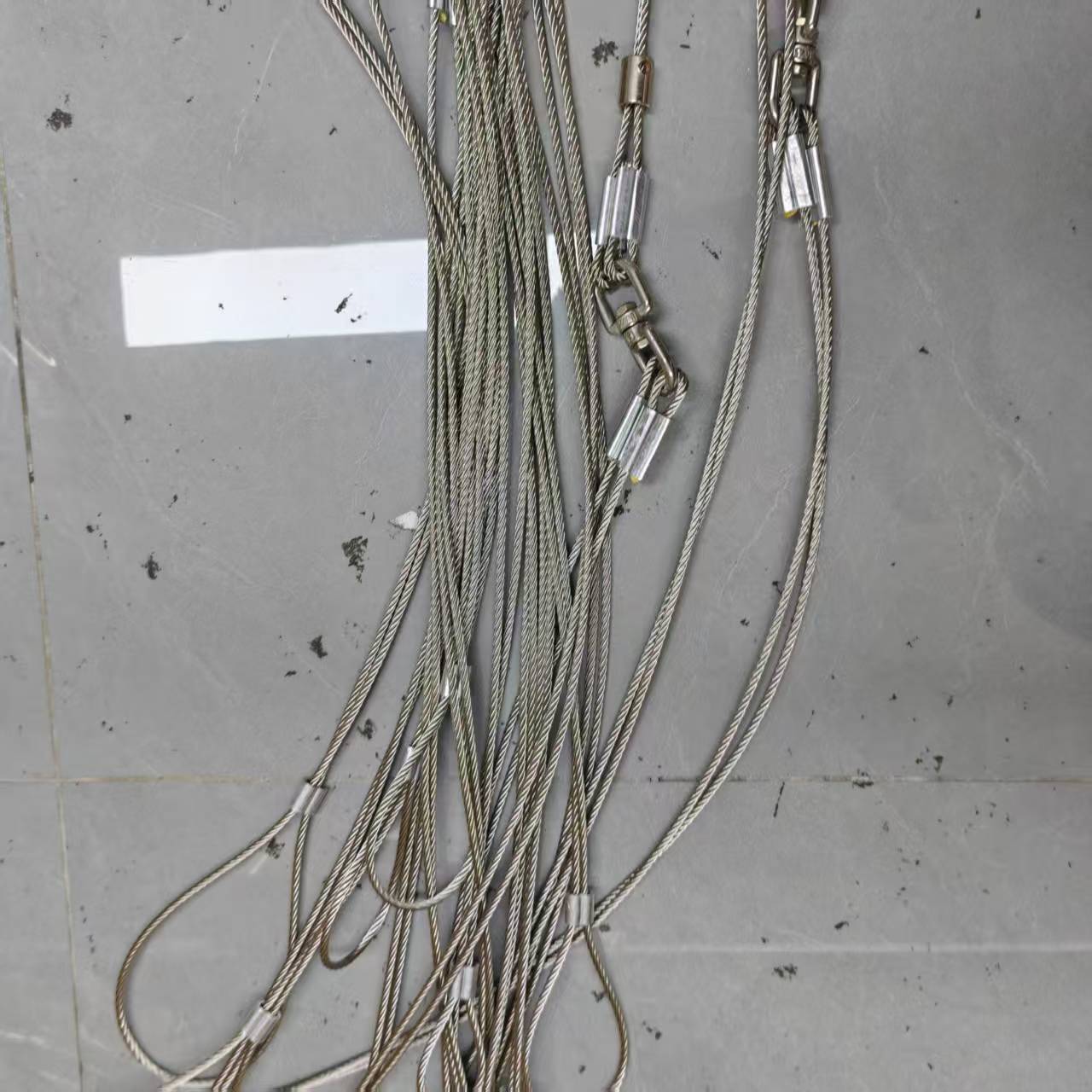 استبدال حزام من أسلاك الفولاذ  - مراجعة Rabbit Cage Wire وسعره