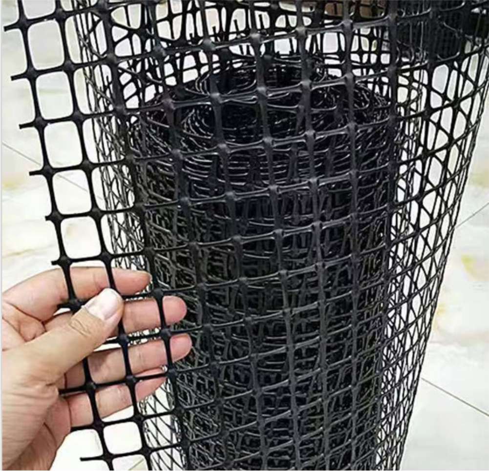 شبكة حماية بلاستيكية سوداء للح - مراجعة Rabbit Cage Wire وسعره